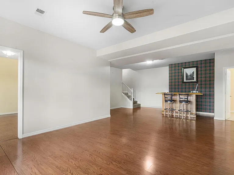 852 Silvercliff Way — Photo 67