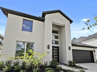 115 Mockingbird Trails Dr, Willis, TX 77318