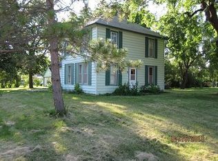 410 Taylor Ave, Terril, IA 51364