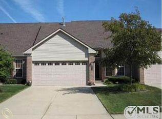 213 Farmington Rd, Westland, MI 48186