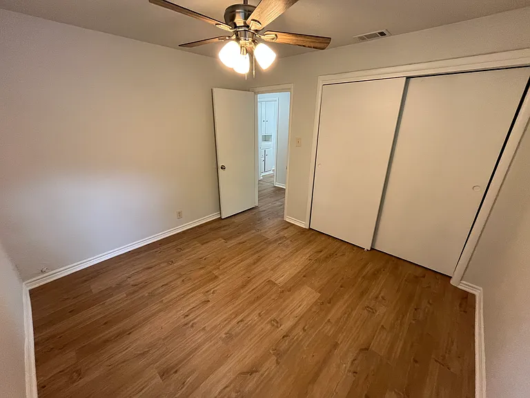 2314 Blyth Dr — Photo 17