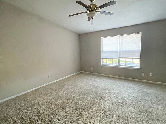 5th image of 3551 Clover Meadows Dr #0
