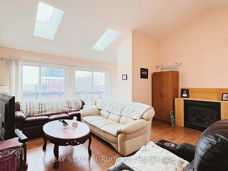 66 Maple Ave #301 — Photo 8