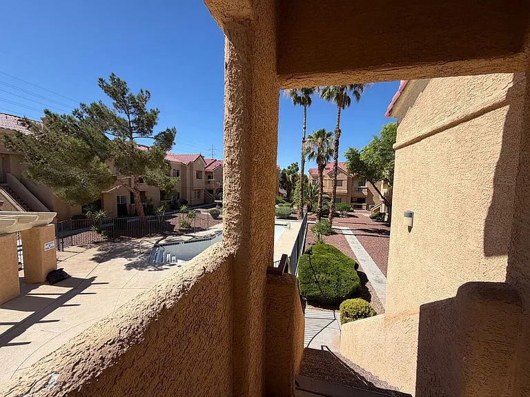 900 Heavenly Hills Ct #204 — Photo 53