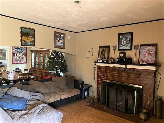 4th image of 329 Davitt Ave