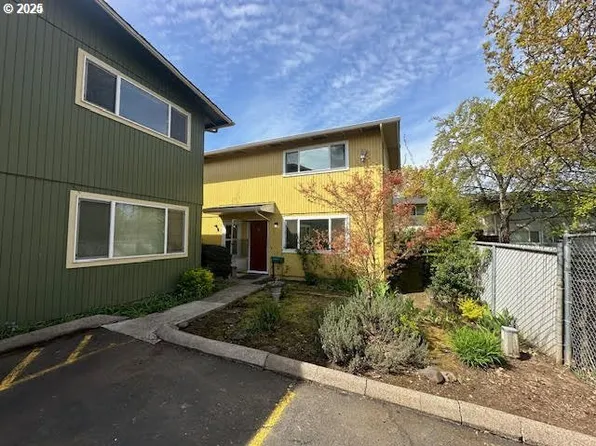 1935 W 17th Ave, Eugene, OR 97402