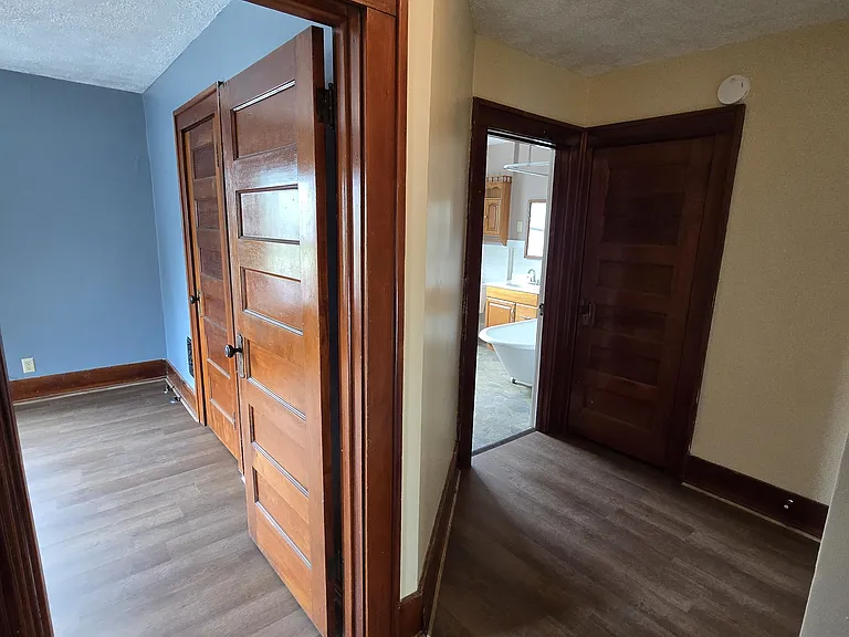 1335 Highland Ct — Photo 10