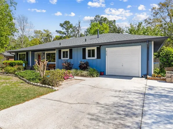 6109 NW 107th Pl, Alachua, FL 32615