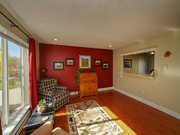 4th image of 3281 W 10th Avenue Pl