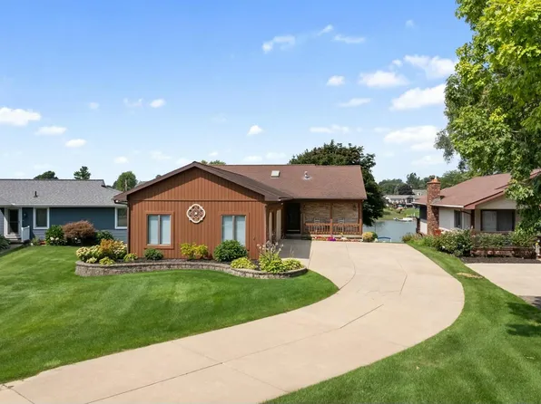 205 Bedford Dr, Brooklyn, MI 49230