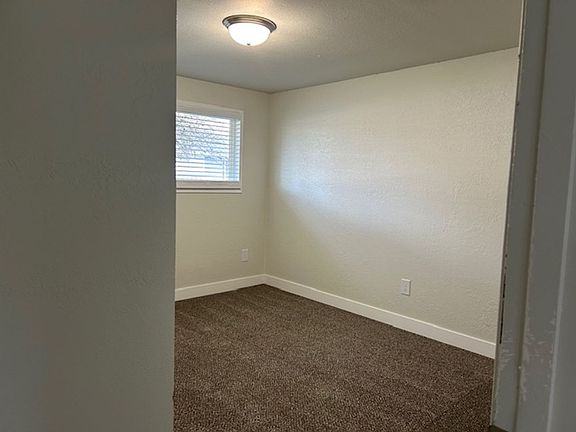 5th image of 1907 N College St #333-13