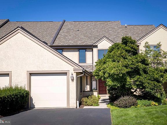 4th image of 145 Splitrail Ln