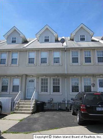 1st image of 76 Millstone Ct