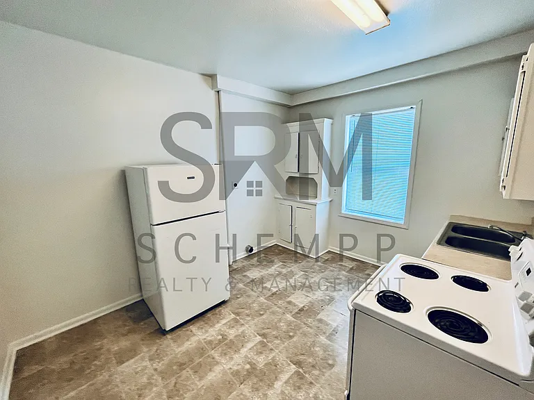 307 Woodbine St — Photo 9
