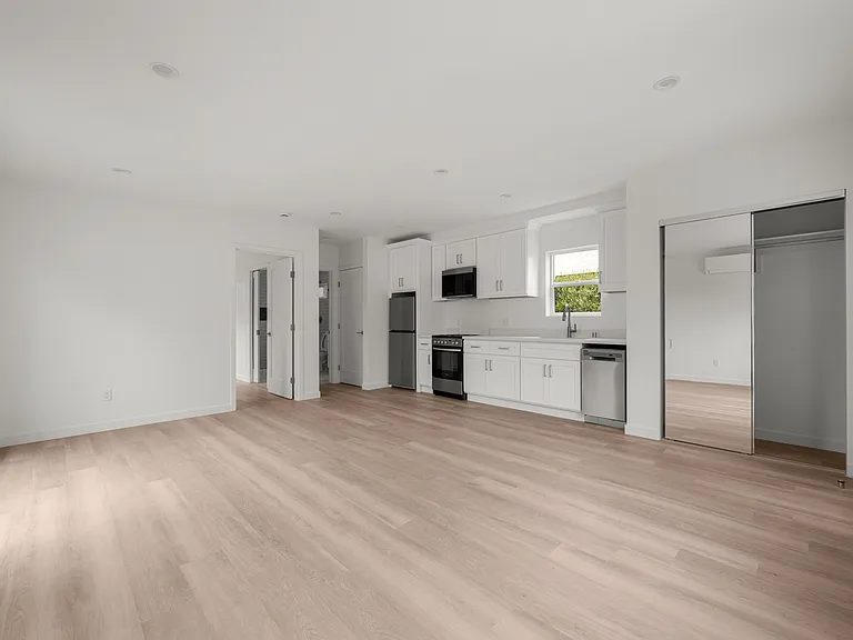 616 N. Alta Vista — Photo 12