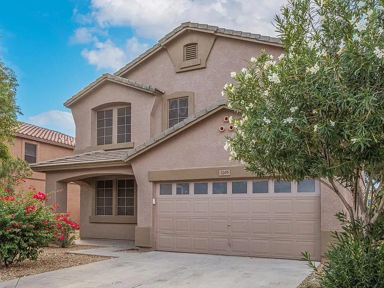 3209 W Saint Catherine Ave — Photo 26