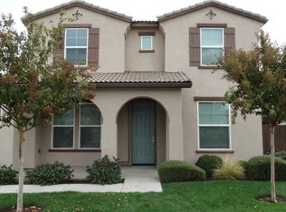 6968 E Saginaw Way, Fresno, CA 93727