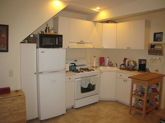 5th image of 740 Euclid Ave APT 6