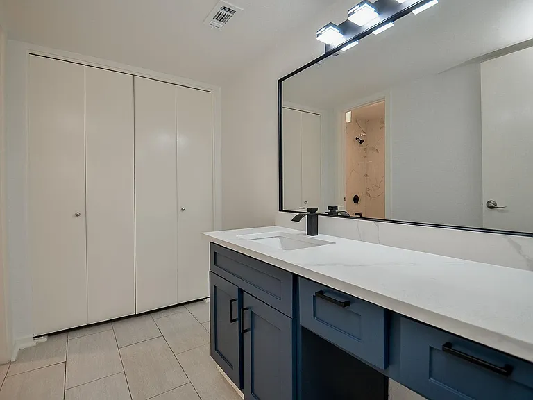 2333 Bering Dr #123 — Photo 19