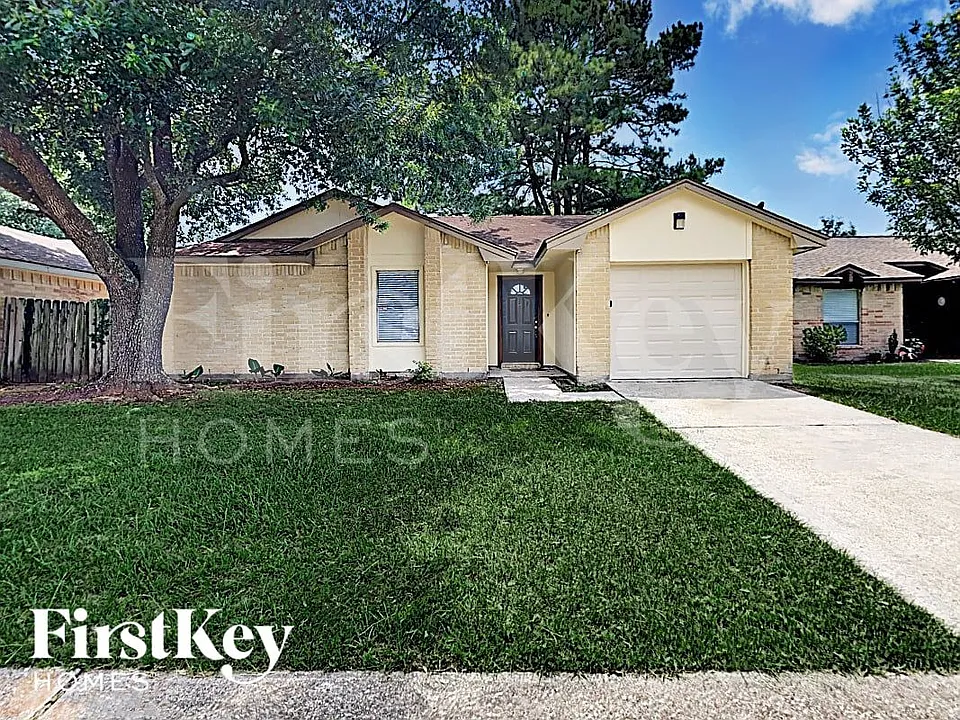 12623 Day Hollow Ln