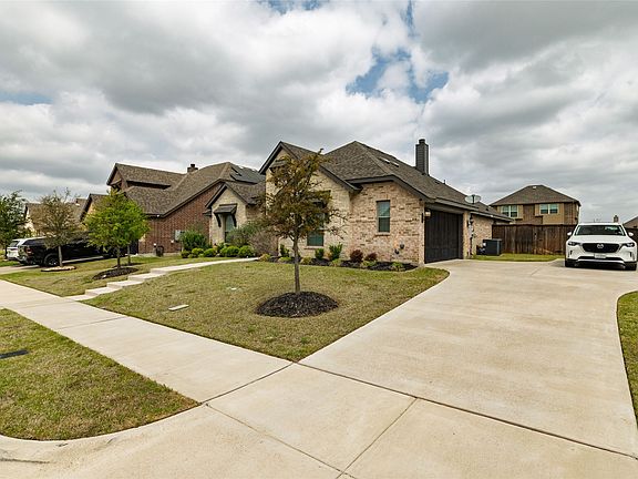 3rd image of 4045 Grove Valley Rd