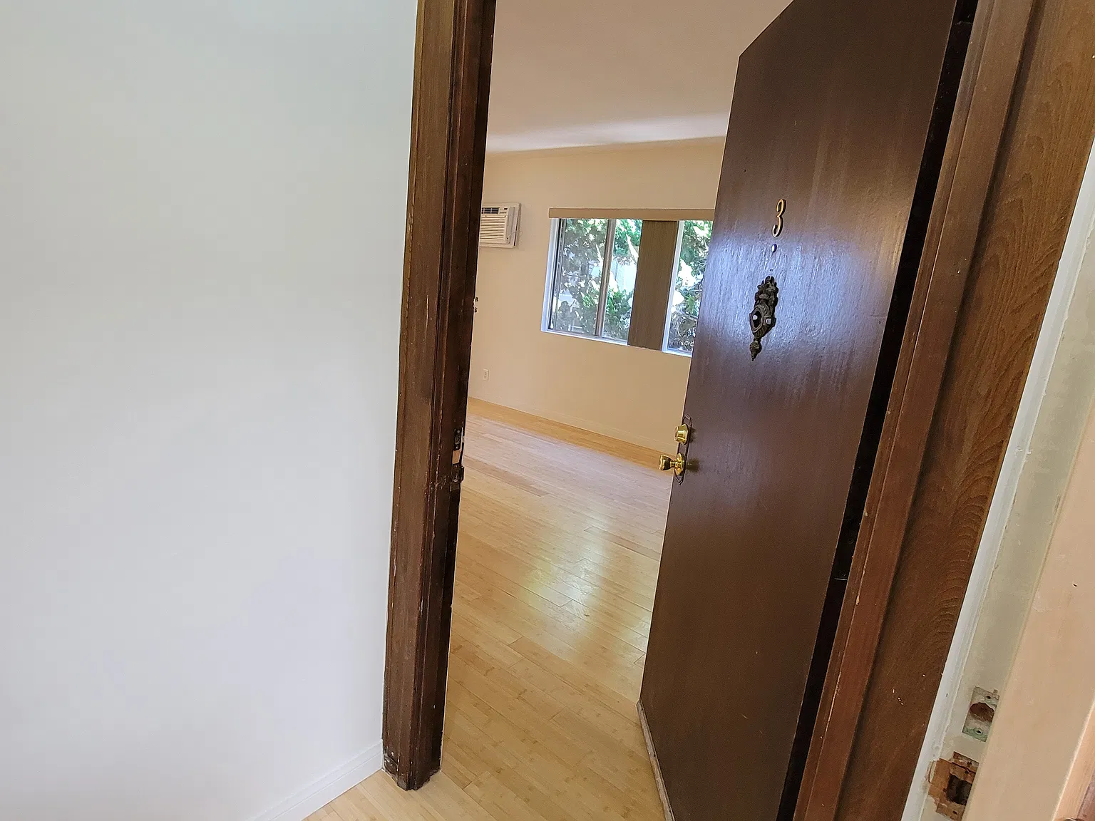 1729 Armacost Ave — Photo 2