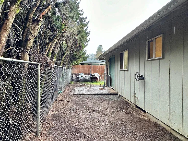 2415 Neals Ln #A — Photo 16