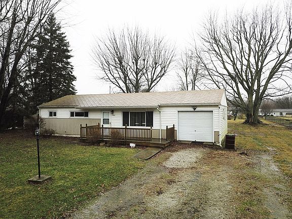 3rd image of 3091 Schell Dr