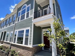 780 Kinzer Ave, Carmel, IN 46032