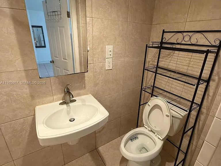 633 Mokena Dr #2 — Photo 5