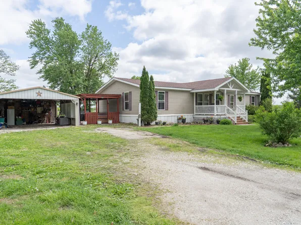 408 W Robinson St, Moberly, MO 65270