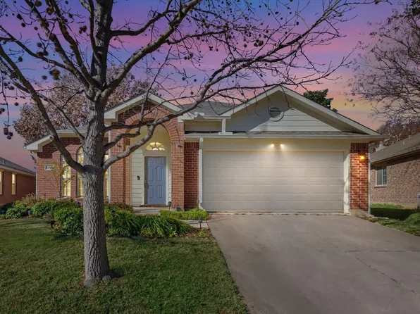 11633 Turkey Creek Dr, Fort Worth, TX 76244
