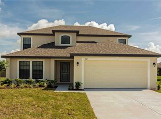 600 Silverthorn Pl, Groveland, FL 34736