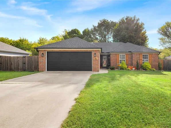 186 N Christy Ln, Farmington, AR 72730