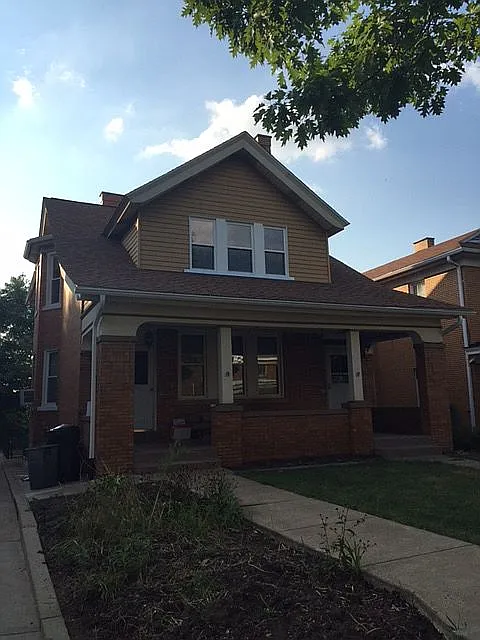 29 291/2 Clifton St photo 1