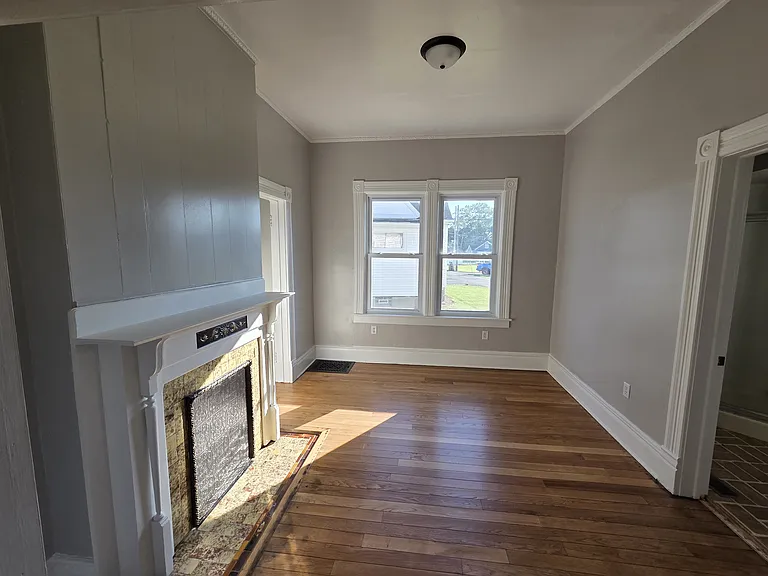 709 Dewitt Ave — Photo 11