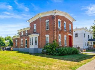 117 W Walnut St, Oneida, NY 13421