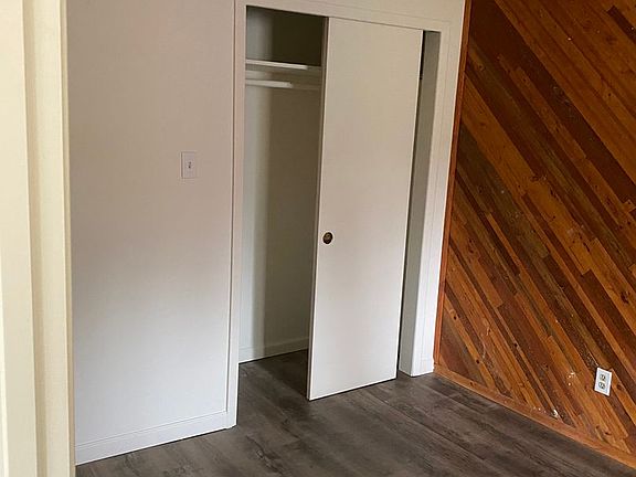 5th image of 5191 N Highway 97 Unit A & B