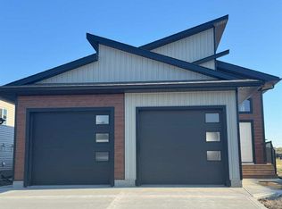 10302 128th Ave #A, Grande Prairie, AB T8V 6S9