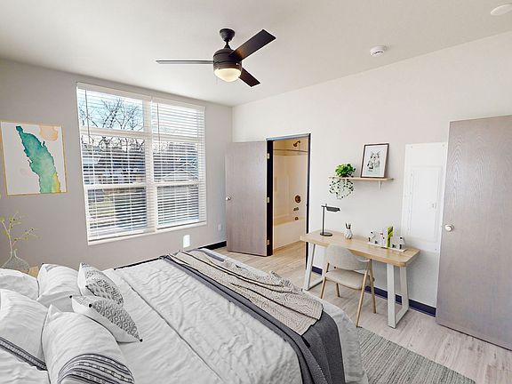 4th image of 2807 Oakland St #201