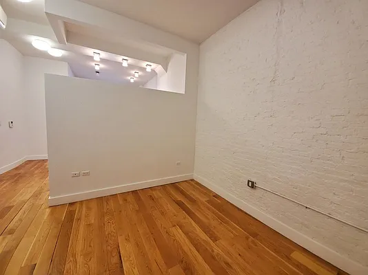 Rented by Ideal Properties Group | media 38