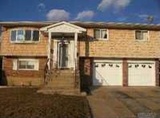 2905 Bellport Ave, Wantagh, NY 11793