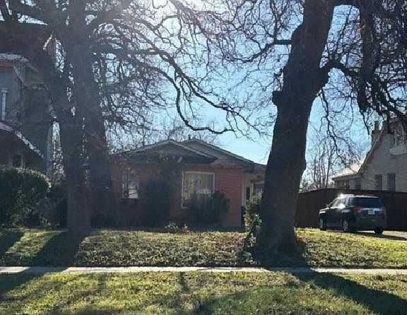 1st image of 2612 South Blvd