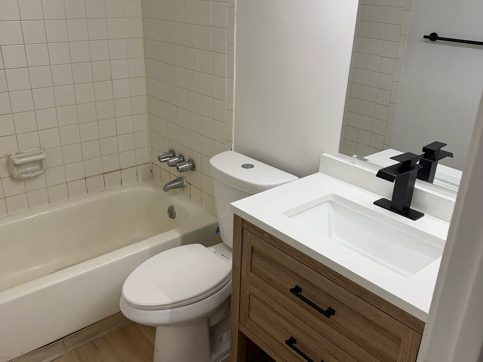 Candlelite Apts — Photo 4