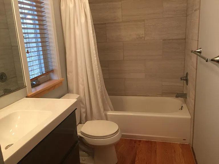 763 Cottage Ln — Photo 9