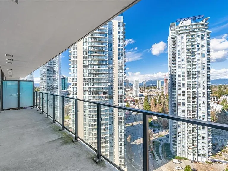 9887 Whalley Blvd #2507 — Photo 9