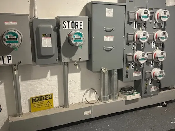 45-11 Broadway image 4 of 20