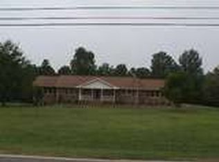 4615 Barnett Shoals Rd, Athens, GA 30605