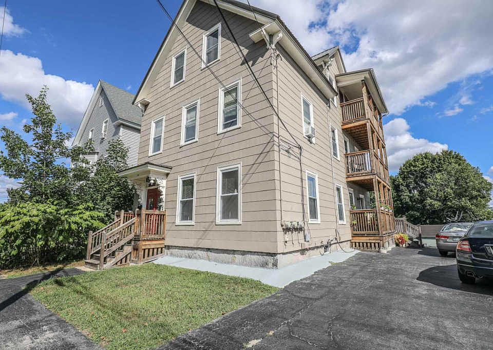 1st image of 74 Dartmouth St #3