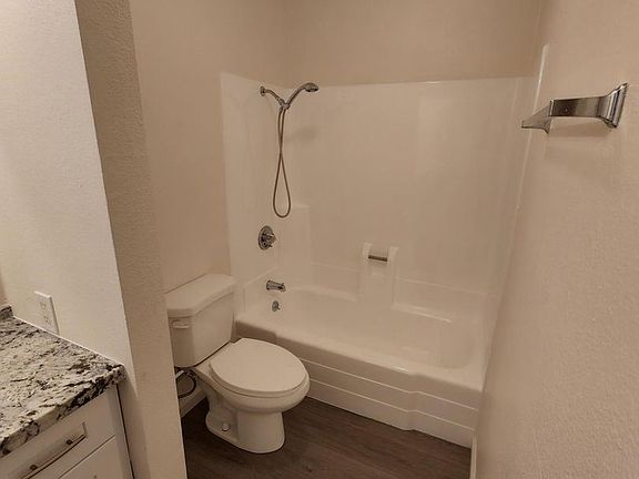 5th image of 7872 Aldrich Dr #2